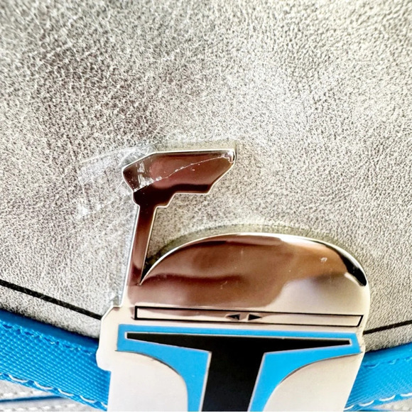 Loungefly Jango Fett Crossbody Bag Purse‎ Chain Strap Disney Star Wars New w Tag - Picture 9 of 11